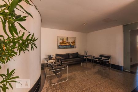 Apartamento à venda com 200m², 3 quartos e 3 vagasHall de Entrada Edifício
