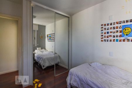 Apartamento à venda com 200m², 3 quartos e 3 vagasQuarto 2