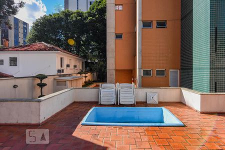 Apartamento à venda com 200m², 3 quartos e 3 vagasPiscina 2 Edifício