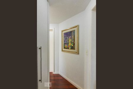 Corredor de apartamento à venda com 3 quartos, 200m² em São Pedro, Belo Horizonte