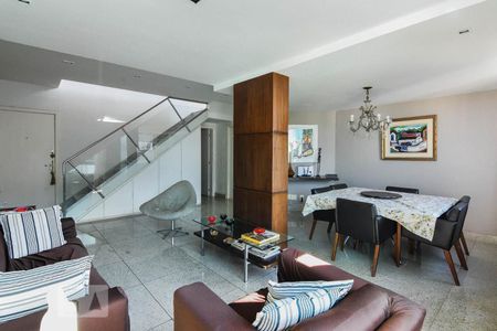 Sala de apartamento à venda com 3 quartos, 200m² em São Pedro, Belo Horizonte