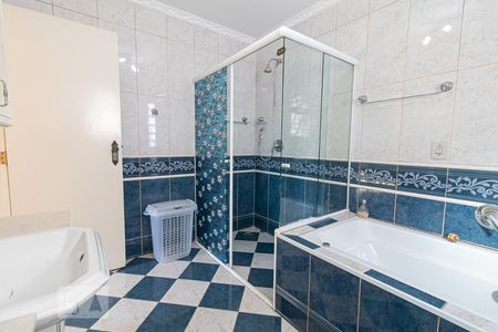 Casa à venda com 279m², 4 quartos e 4 vagasBanheiro da Suíte 1