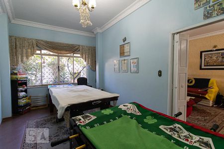 Casa à venda com 279m², 4 quartos e 4 vagasSalão de Jogos