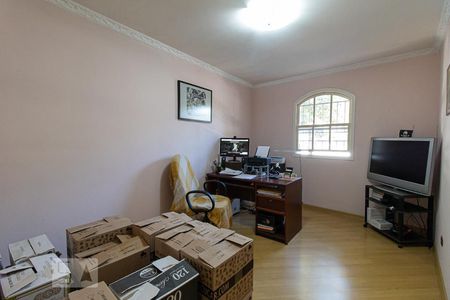 Casa à venda com 279m², 4 quartos e 4 vagasQuarto 4