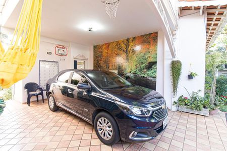 Casa à venda com 279m², 4 quartos e 4 vagasGaragem
