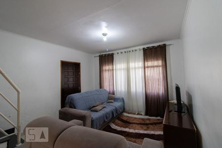 Sala de casa à venda com 3 quartos, 400m² em Vila Medeiros, São Paulo