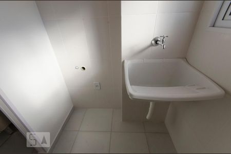 Apartamento para alugar com 60m², 2 quartos e 1 vagaÁrea de Serviço