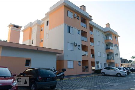 Apartamento para alugar com 60m², 2 quartos e 1 vagaFachada do bloco