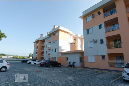 Apartamento para alugar com 60m², 2 quartos e 1 vagaFachada do bloco