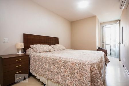 Apartamento à venda com 160m², 4 quartos e 2 vagasSuíte 2