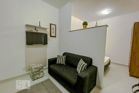 Sala e Cozinha de apartamento para alugar com 1 quarto, 25m² em Mooca, São Paulo