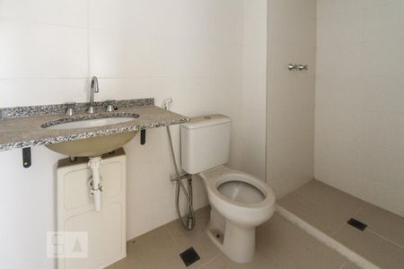 Apartamento à venda com 74m², 2 quartos e 1 vagaBanheiro Social