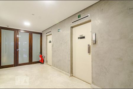 Apartamento à venda com 80m², 3 quartos e 1 vagaHall de entrada