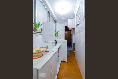 Apartamento à venda com 80m², 3 quartos e 1 vagaÁrea de serviço