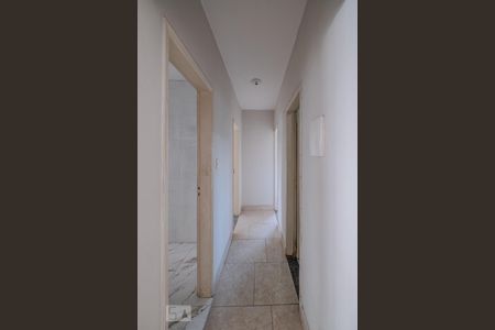 Corredor de apartamento para alugar com 2 quartos, 60m² em Pinheiros, São Paulo
