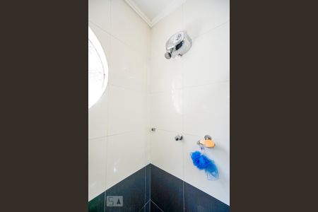 Casa à venda com 220m², 3 quartos e 5 vagasChuveiro e torneiras