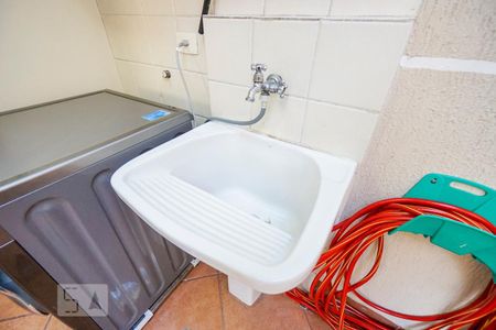 Casa à venda com 220m², 3 quartos e 5 vagasTanque