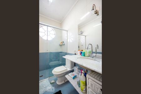 Casa à venda com 220m², 3 quartos e 5 vagasBanheiro suíte 03