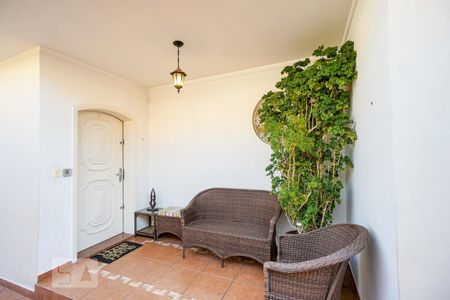 Casa à venda com 220m², 3 quartos e 5 vagasHall de entrada