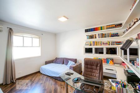 Casa à venda com 220m², 3 quartos e 5 vagasQuarto 02