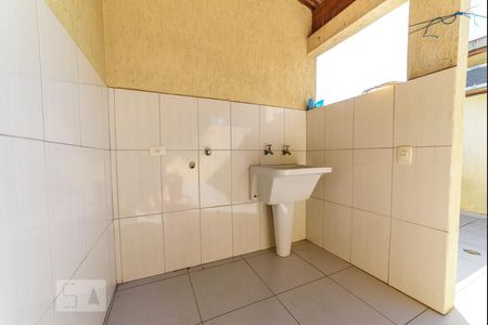 Casa à venda com 530m², 2 quartos e 1 vaga Casa à venda com 530m², 2 quartos e 1 vagaÁrea de Serviço