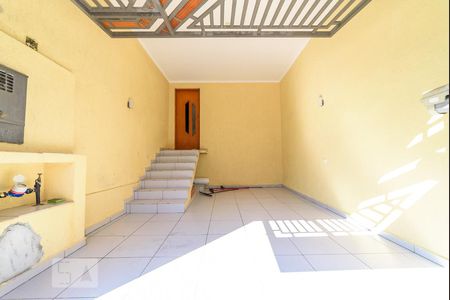 Casa à venda com 530m², 2 quartos e 1 vaga Casa à venda com 530m², 2 quartos e 1 vagaGaragem