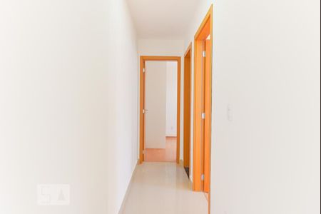 Corredor de apartamento para alugar com 2 quartos, 46m² em Fundação da Casa Popular, Campinas