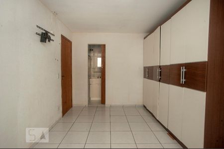 Suíte de casa para alugar com 3 quartos, 120m² em Cajuru, Curitiba