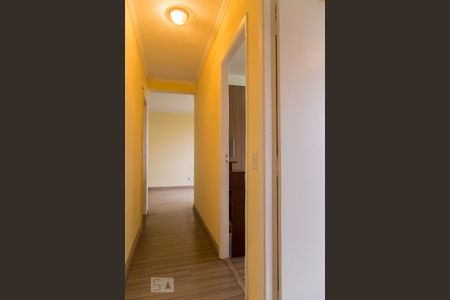 Apartamento à venda com 55m², 2 quartos e 1 vagaCorredor