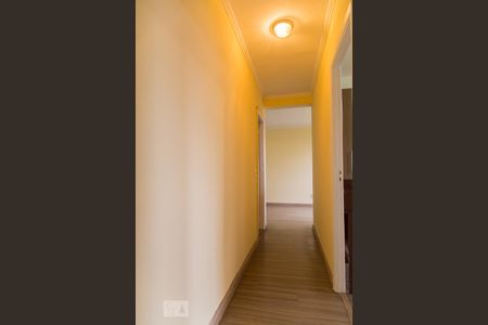 Apartamento à venda com 55m², 2 quartos e 1 vagaCorredor