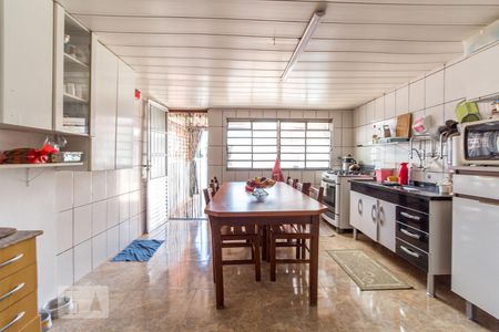 Casa à venda com 158m², 8 quartos e 2 vagasCasa 2 | Cozinha