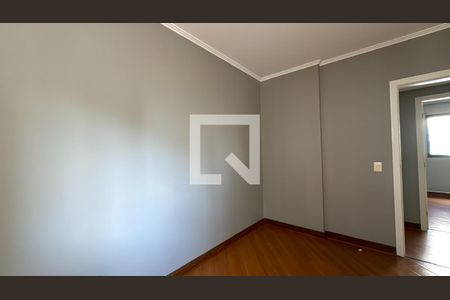 Quarto 1 de apartamento para alugar com 3 quartos, 155m² em Cabral, Curitiba