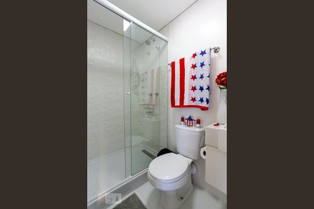 Studio para alugar com 33m², 1 quarto e 1 vaga Studio para alugar com 33m², 1 quarto e 1 vagaBanheiro