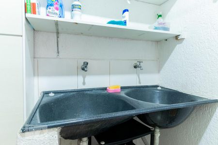 Casa à venda com 200m², 5 quartos e 7 vagasLavanderia Detalhe