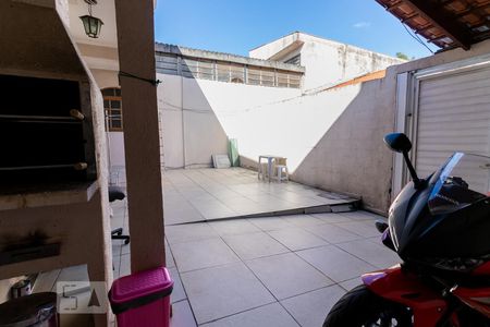 Casa à venda com 200m², 5 quartos e 7 vagasQuintal
