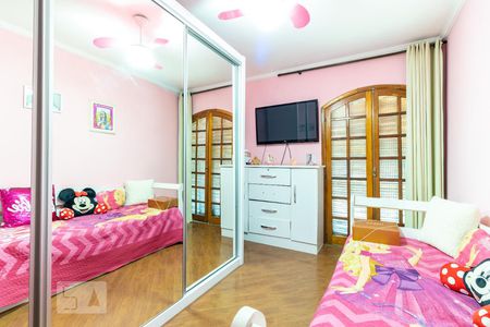 Casa à venda com 200m², 5 quartos e 7 vagasQuarto 2