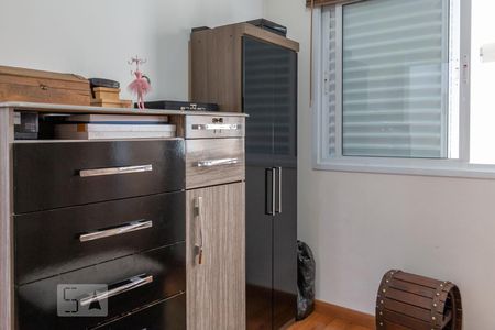 Apartamento para alugar com 107m², 4 quartos e 2 vagasQuarto 2