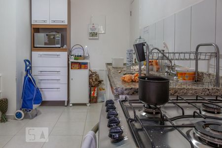 Apartamento para alugar com 107m², 4 quartos e 2 vagasCozinha