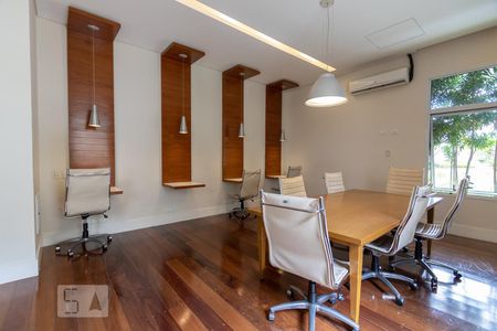 Apartamento para alugar com 95m², 2 quartos e 2 vagasÁrea comum - Salão de festas