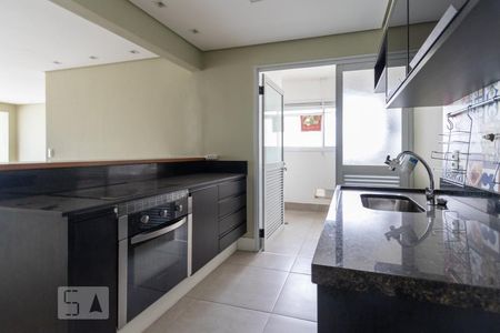 Apartamento para alugar com 95m², 2 quartos e 2 vagasCozinha