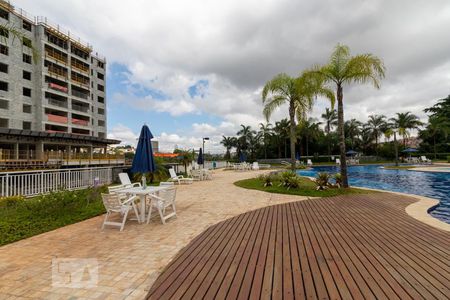 Apartamento para alugar com 95m², 2 quartos e 2 vagasÁrea comum - Piscina