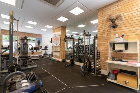 Apartamento para alugar com 95m², 2 quartos e 2 vagasÁrea comum - Academia