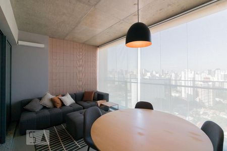 Apartamento para alugar com 43m², 1 quarto e 1 vagaStudio
