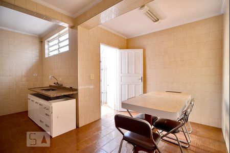 Casa à venda com 120m², 3 quartos e 2 vagasCozinha