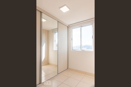 Apartamento para alugar com 69m², 3 quartos e 2 vagas Apartamento para alugar com 69m², 3 quartos e 2 vagasQuarto 2
