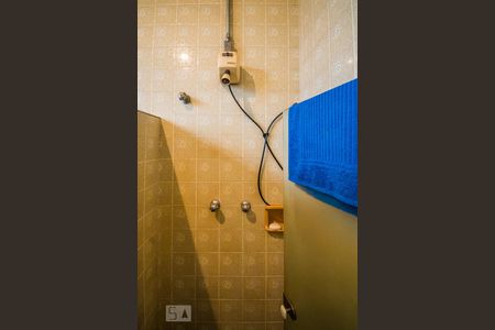 Casa à venda com 440m², 4 quartos e 4 vagasBanheiro da Suíte 1