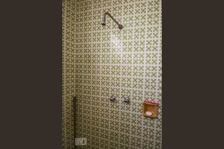 Casa à venda com 440m², 4 quartos e 4 vagasBanheiro da Suíte 3