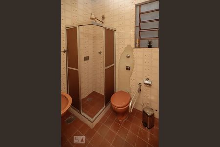 Casa à venda com 300m², 5 quartos e 2 vagasBanheiro