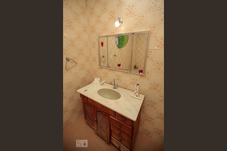 Casa à venda com 300m², 5 quartos e 2 vagasBanheiro Suíte