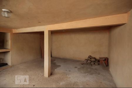 Casa à venda com 300m², 5 quartos e 2 vagasGaragem